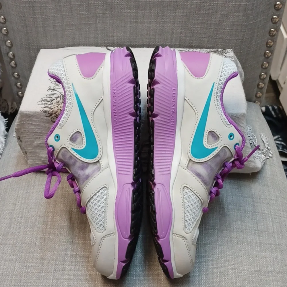 Nike Purple and Teal Sneakers Size 7 - Picture 6 of 13